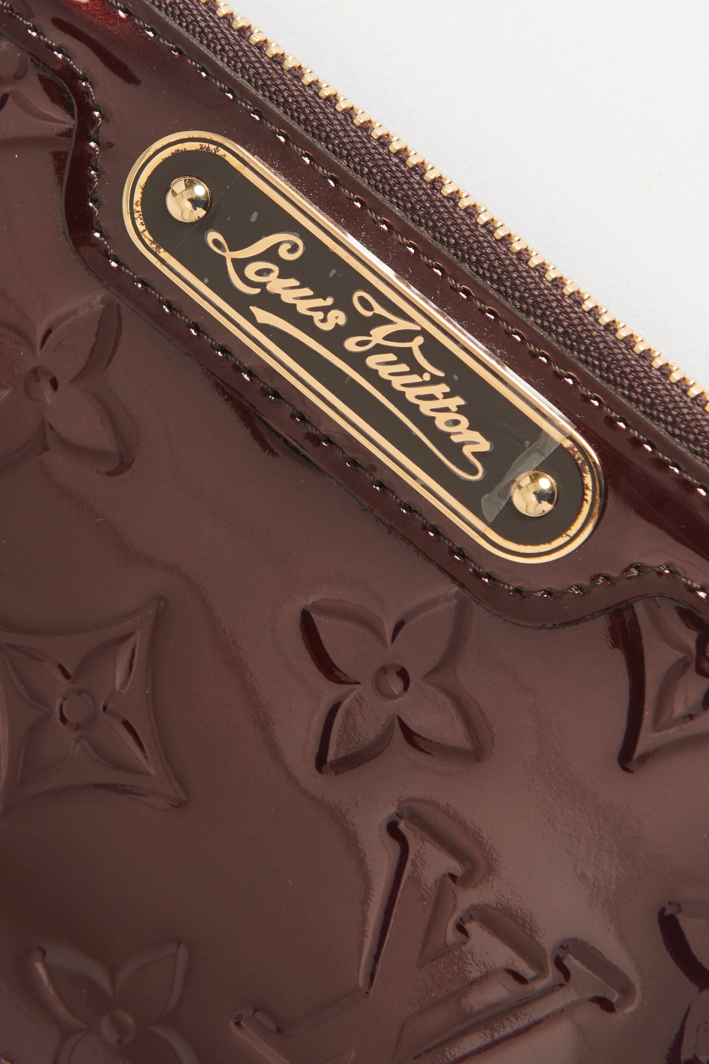 2009 Burgundy Patent Preowned Key Pouch