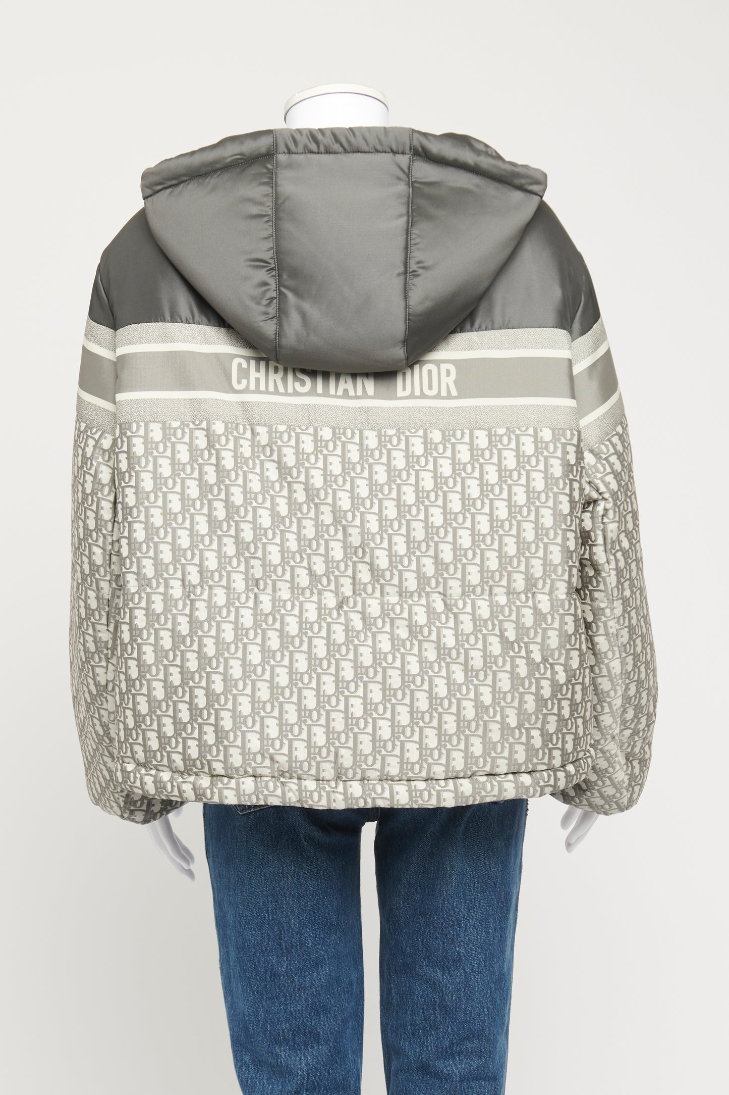 Grey Preowned Reversible Cropped Down Jacket