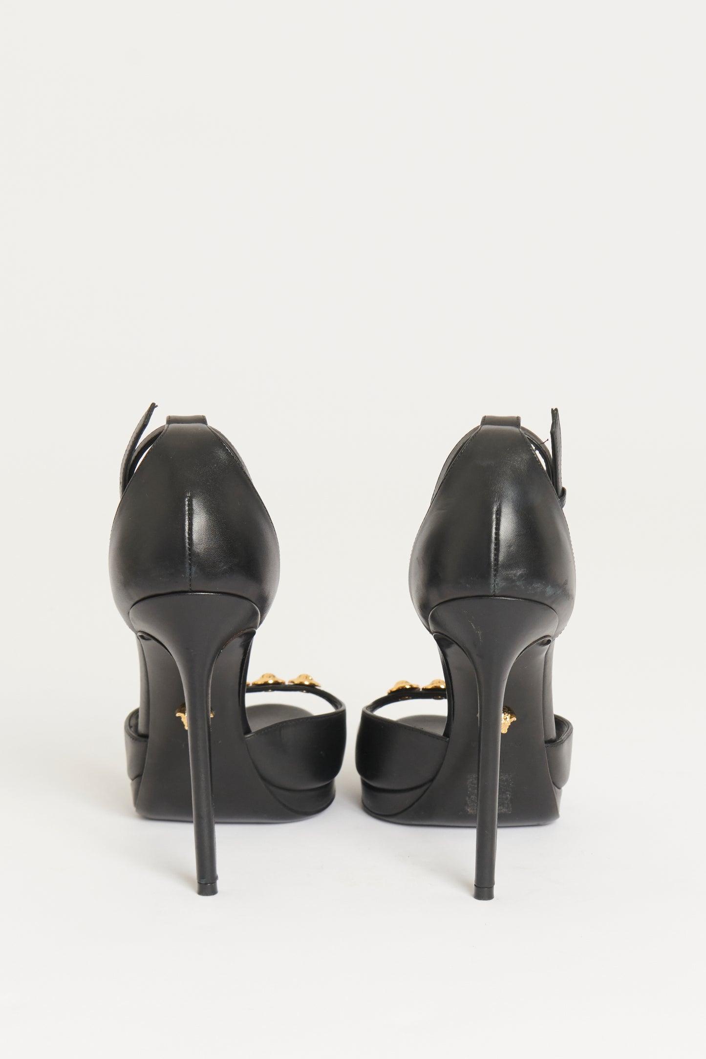 Black Leather Medusa Gold Stud Preowned Heel