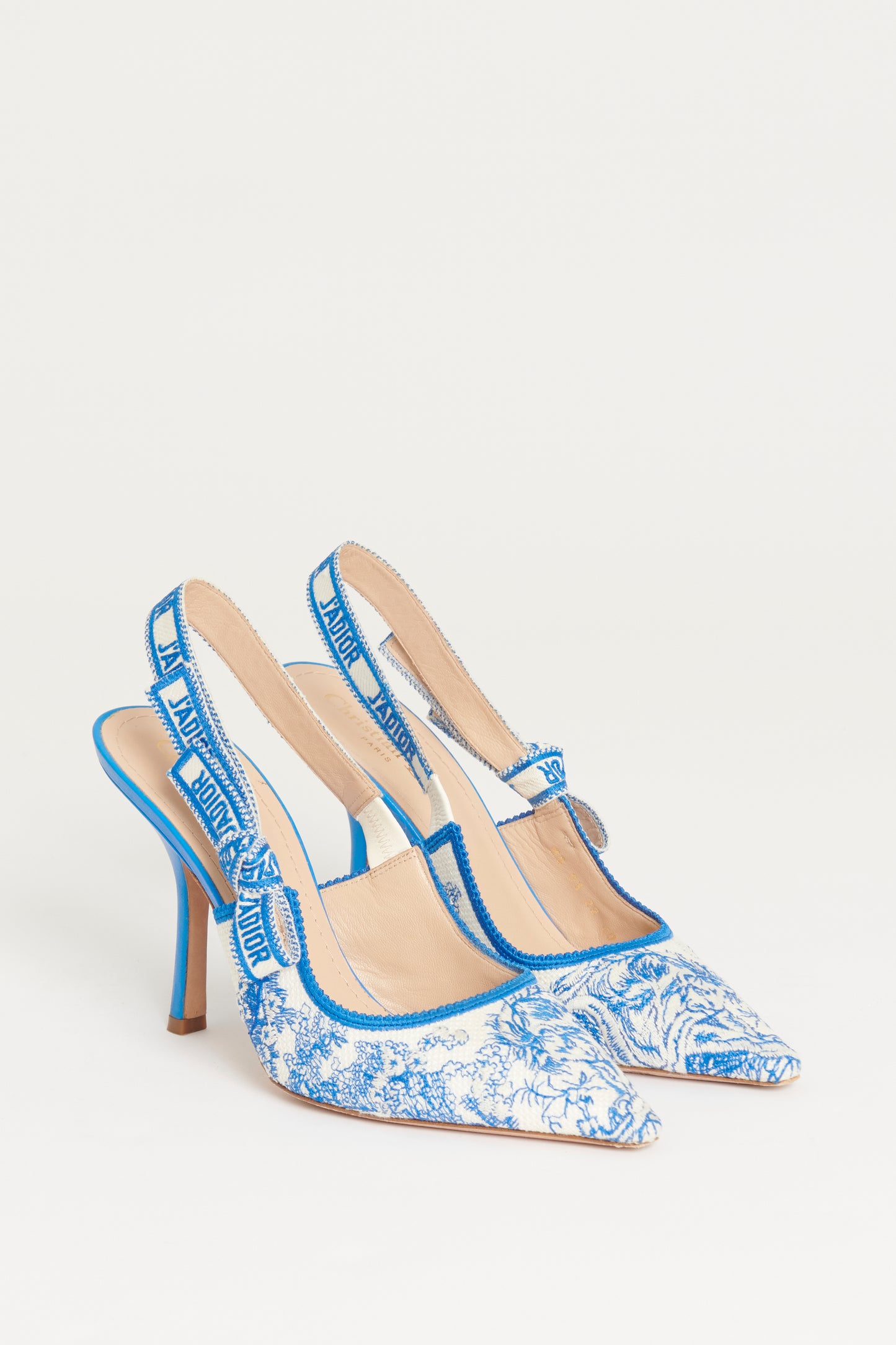 Blue And Cream Preowned Embroidered Slingback Pumps