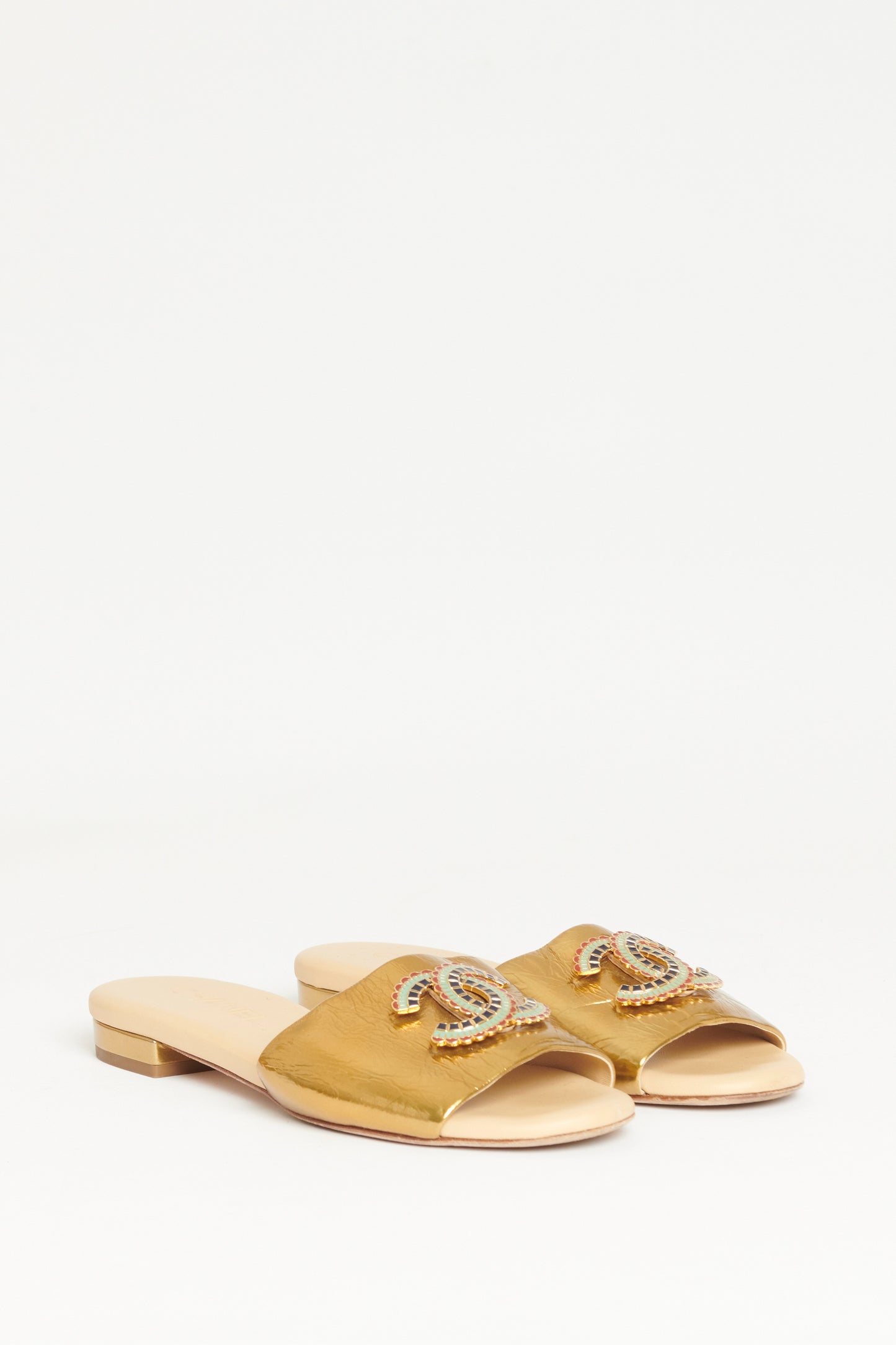 Gold Metallic Leather Preowned Slip On CC Sandals