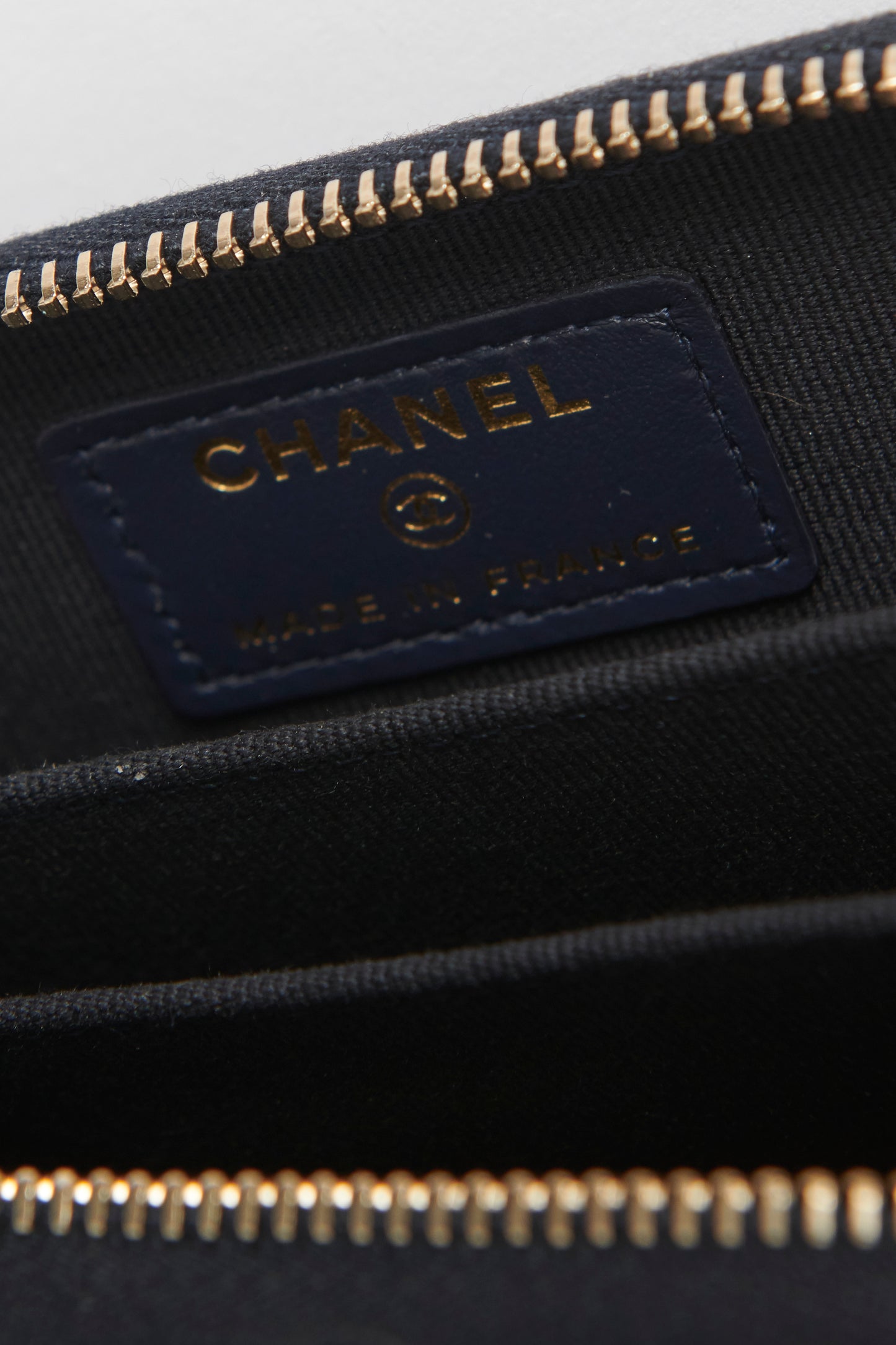 Navy Caviar leather Preowned Coco Casino Purse