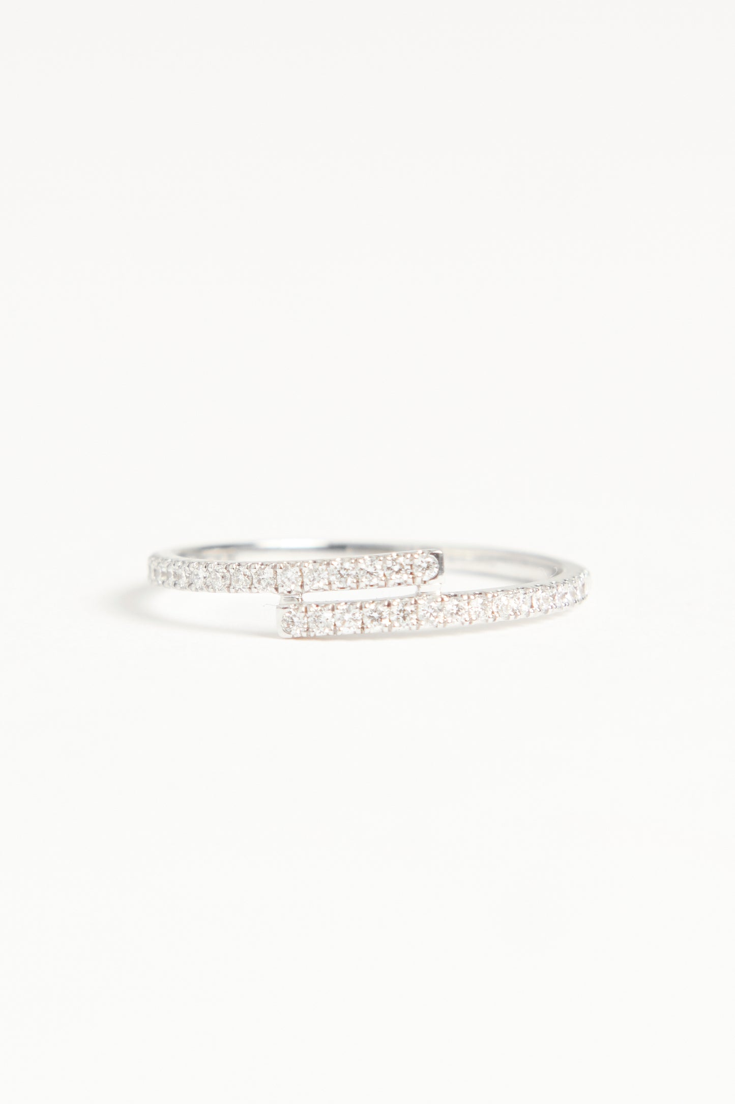 18K White Gold Preowned Gatsby Pave Ring