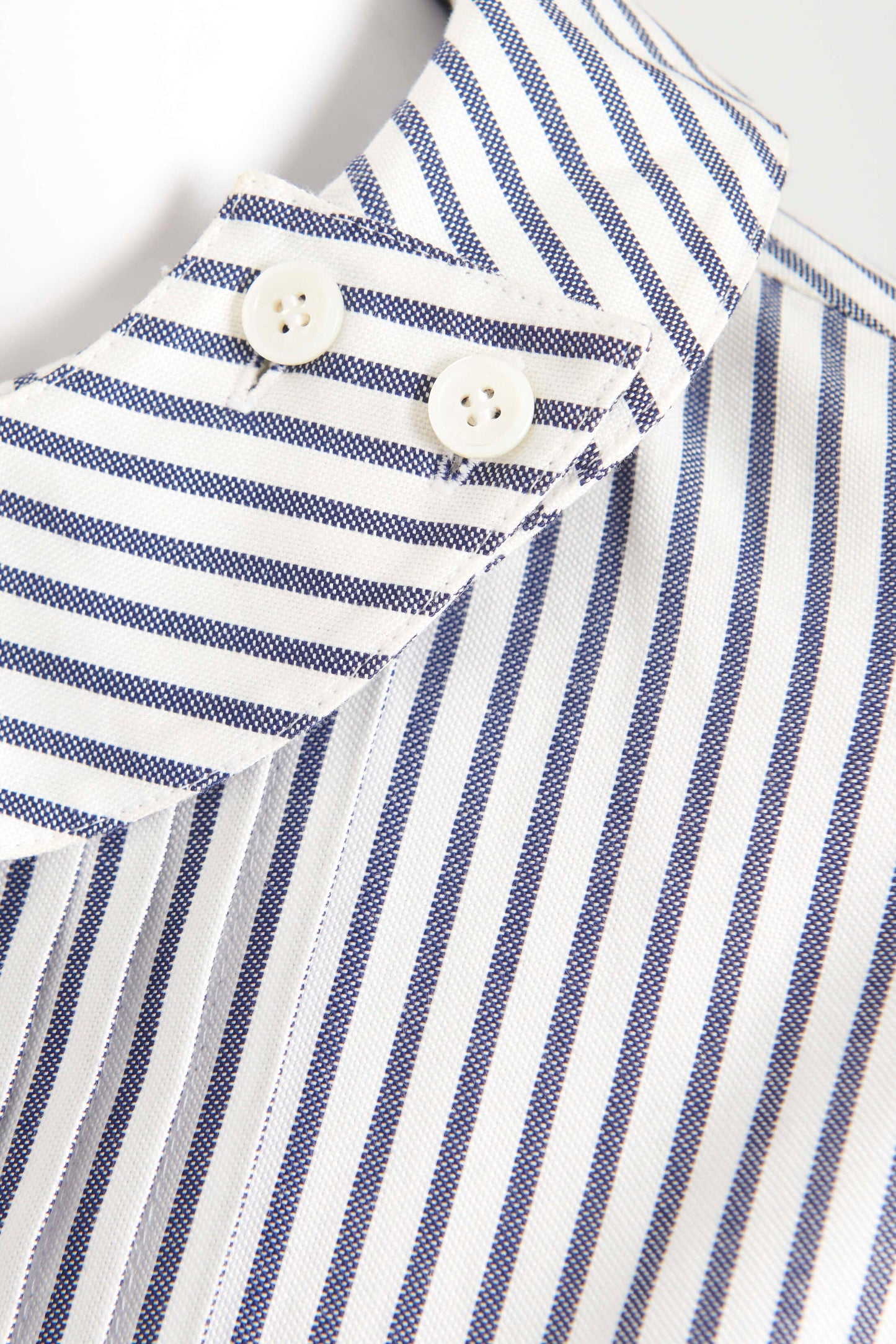 Striped Circle Collar Preowned Shirt