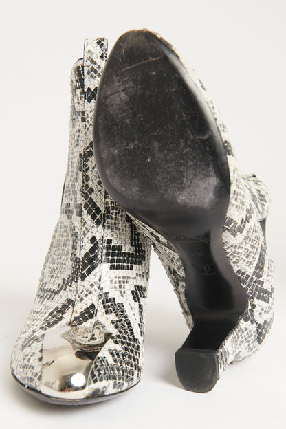 Black and White Snakeskin Preowned Ankle Boots