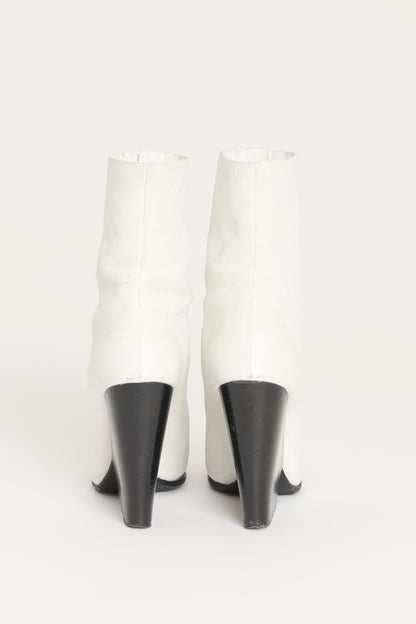 White Zip Front Preowned Boots
