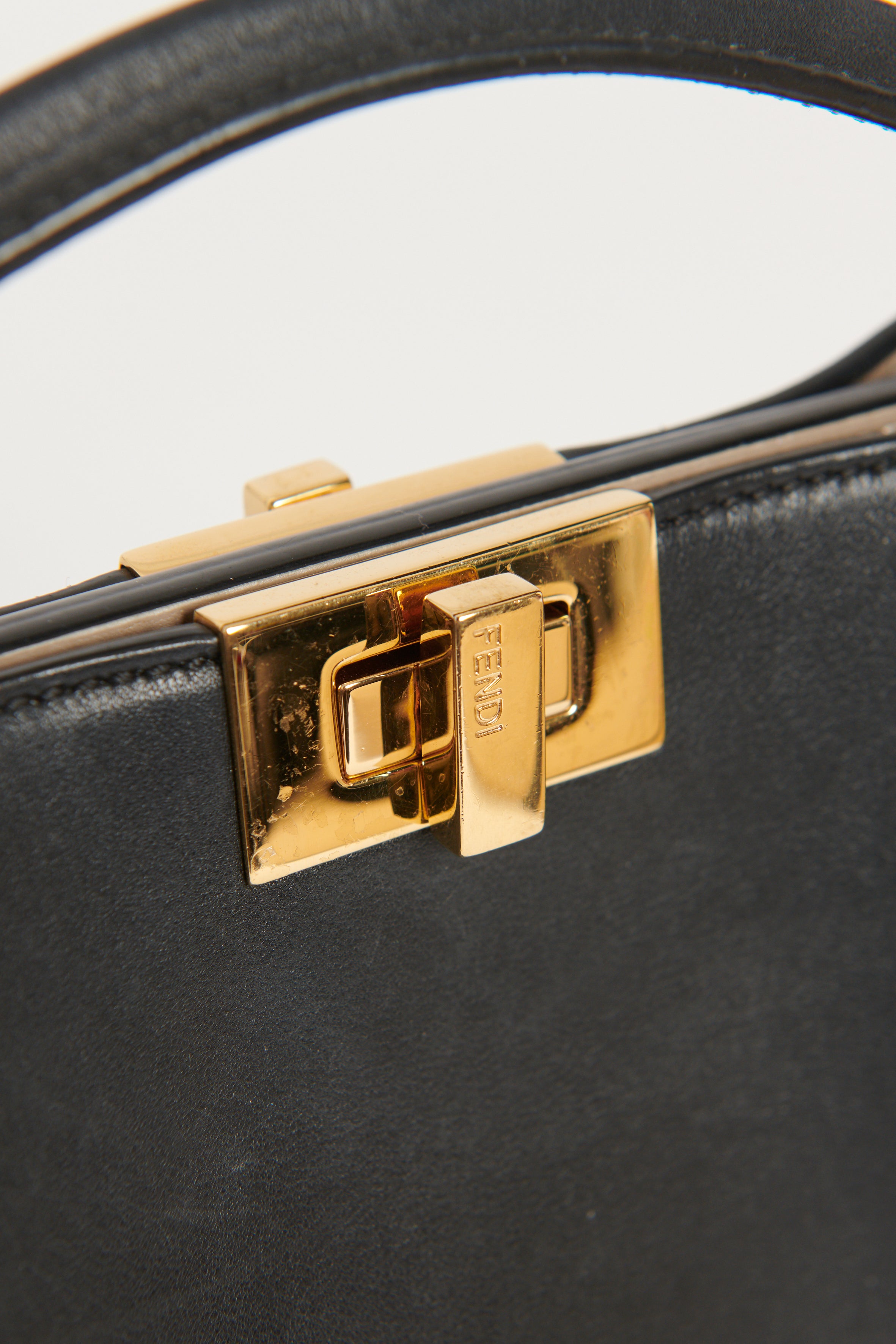 Fendi shop peekaboo clutch