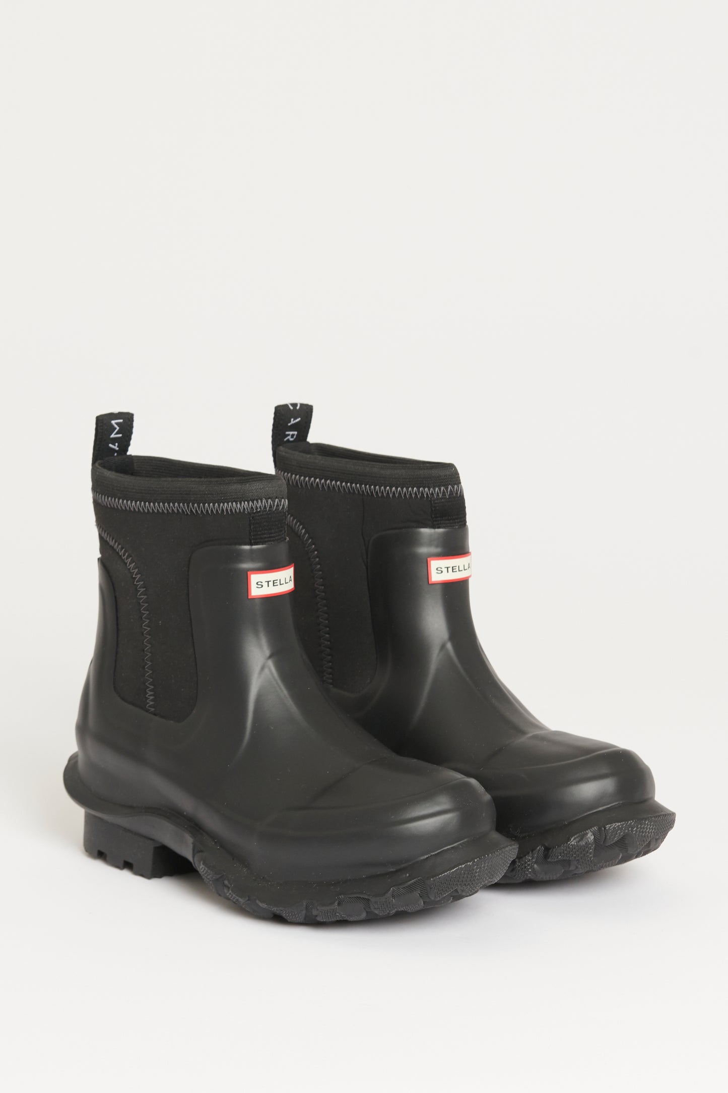 Black Rubber Preowned Hunter Boots
