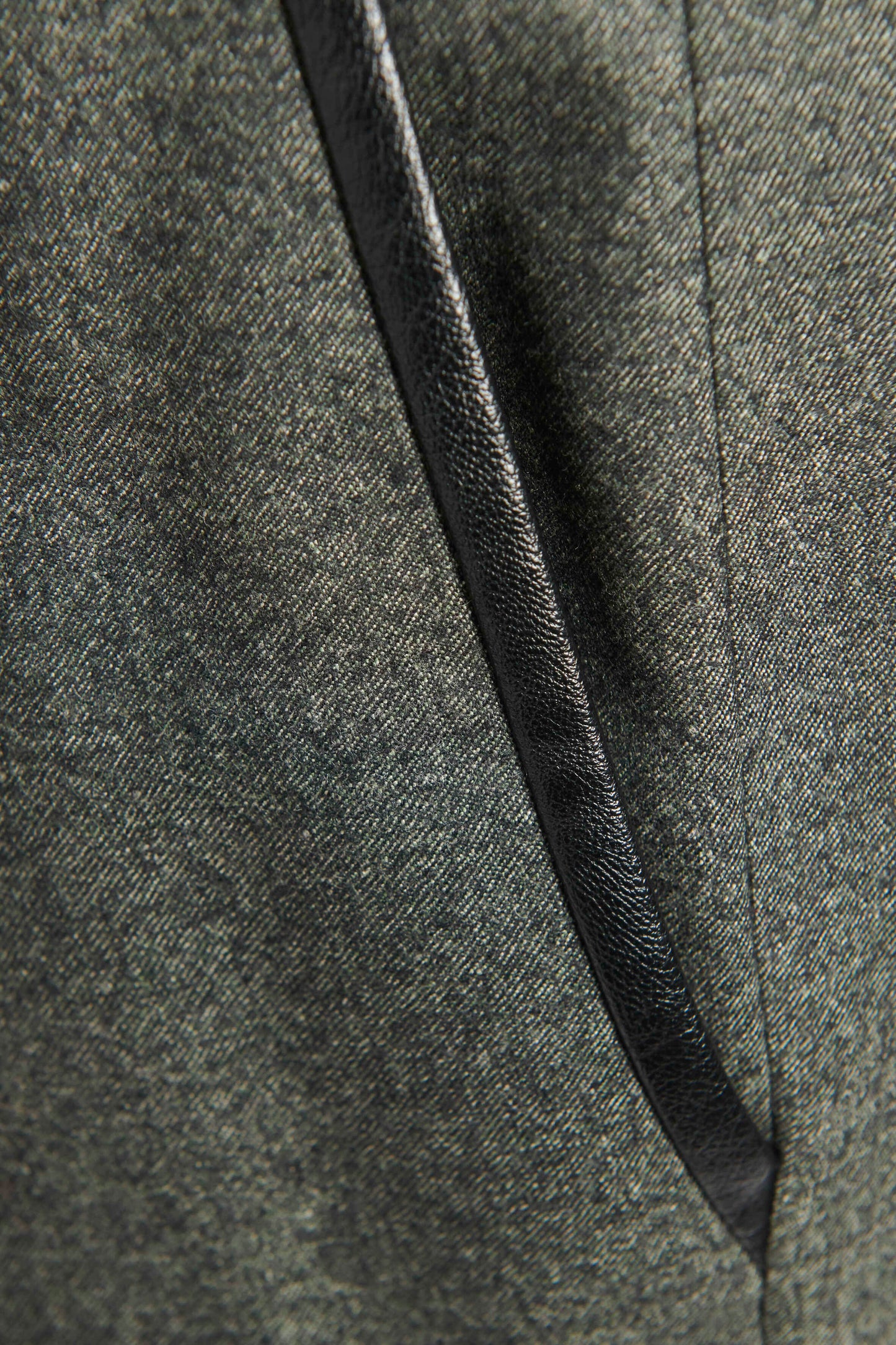 2020 Charcoal Grey Wool Pleat Front Preowned Trousers