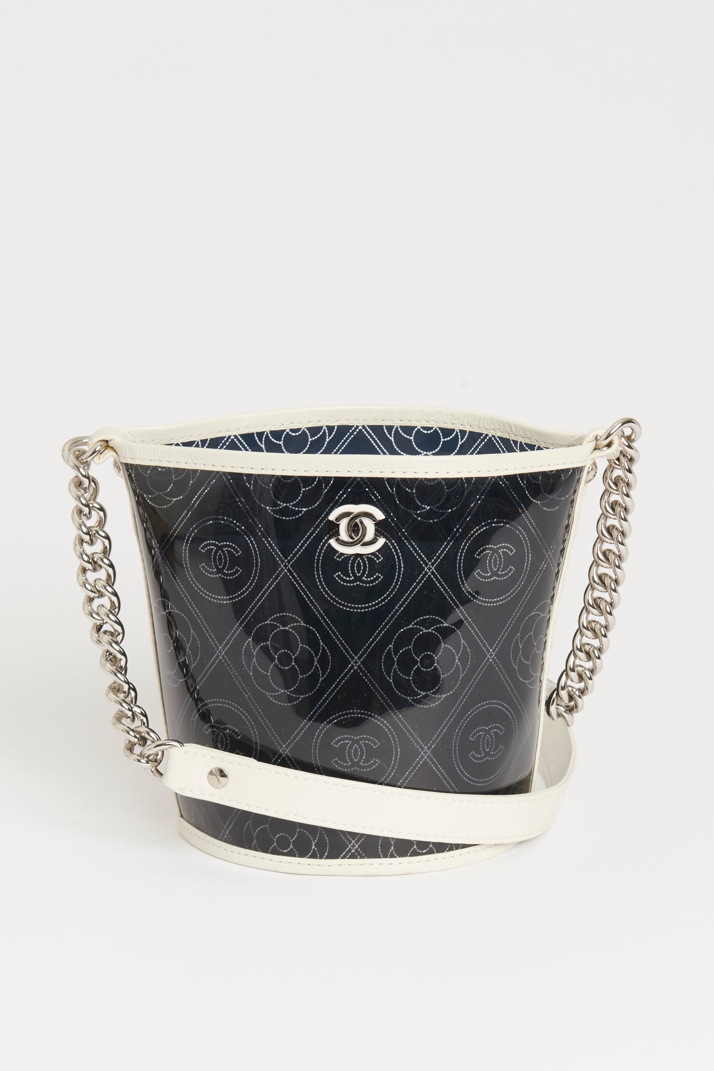 Chanel drawstring bag top 2018