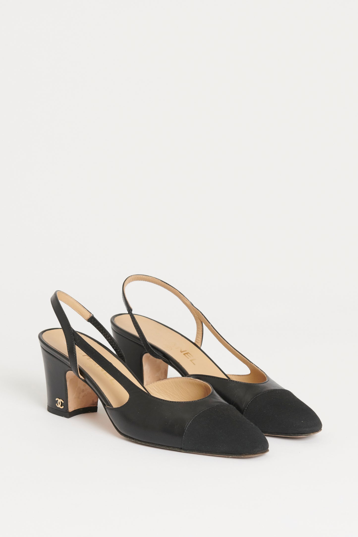 Black Leather Preowned Classic Slingback Pumps