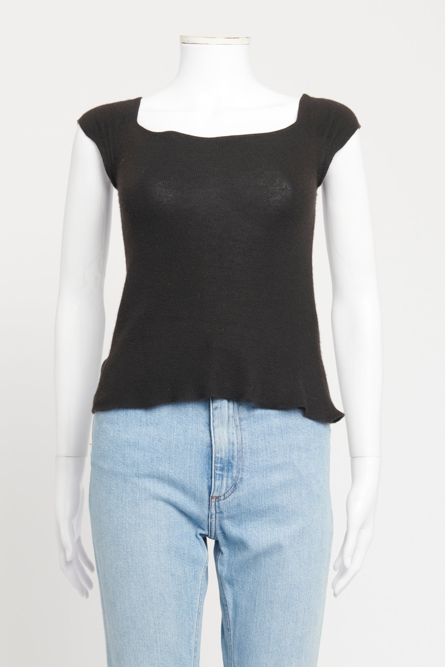 Black Cashmere Blend Preowned Cap Sleeve Knitted Top