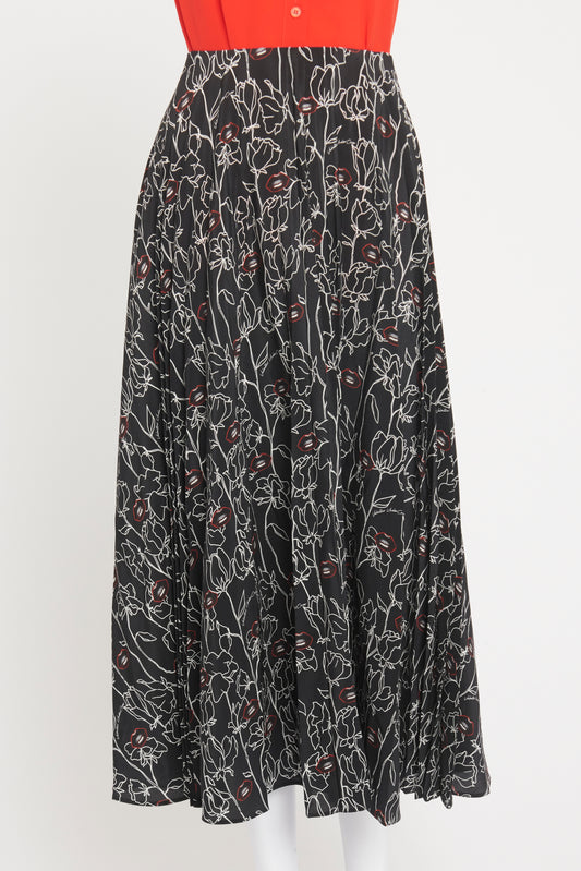Black Silk Preowned Lip Motif Pleated Midi Skirt