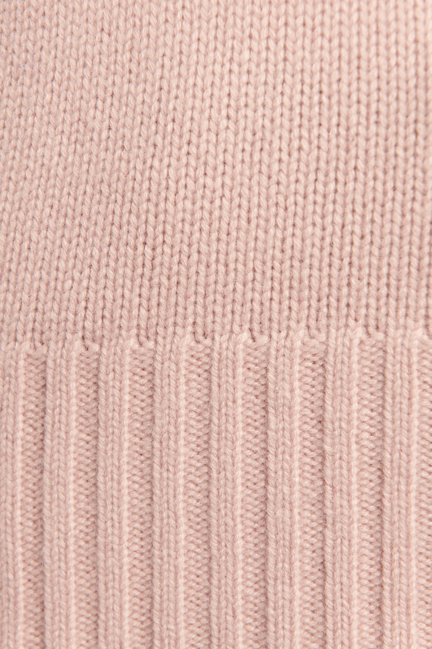 Pink Cashmere Preowned Round Neck Jumper