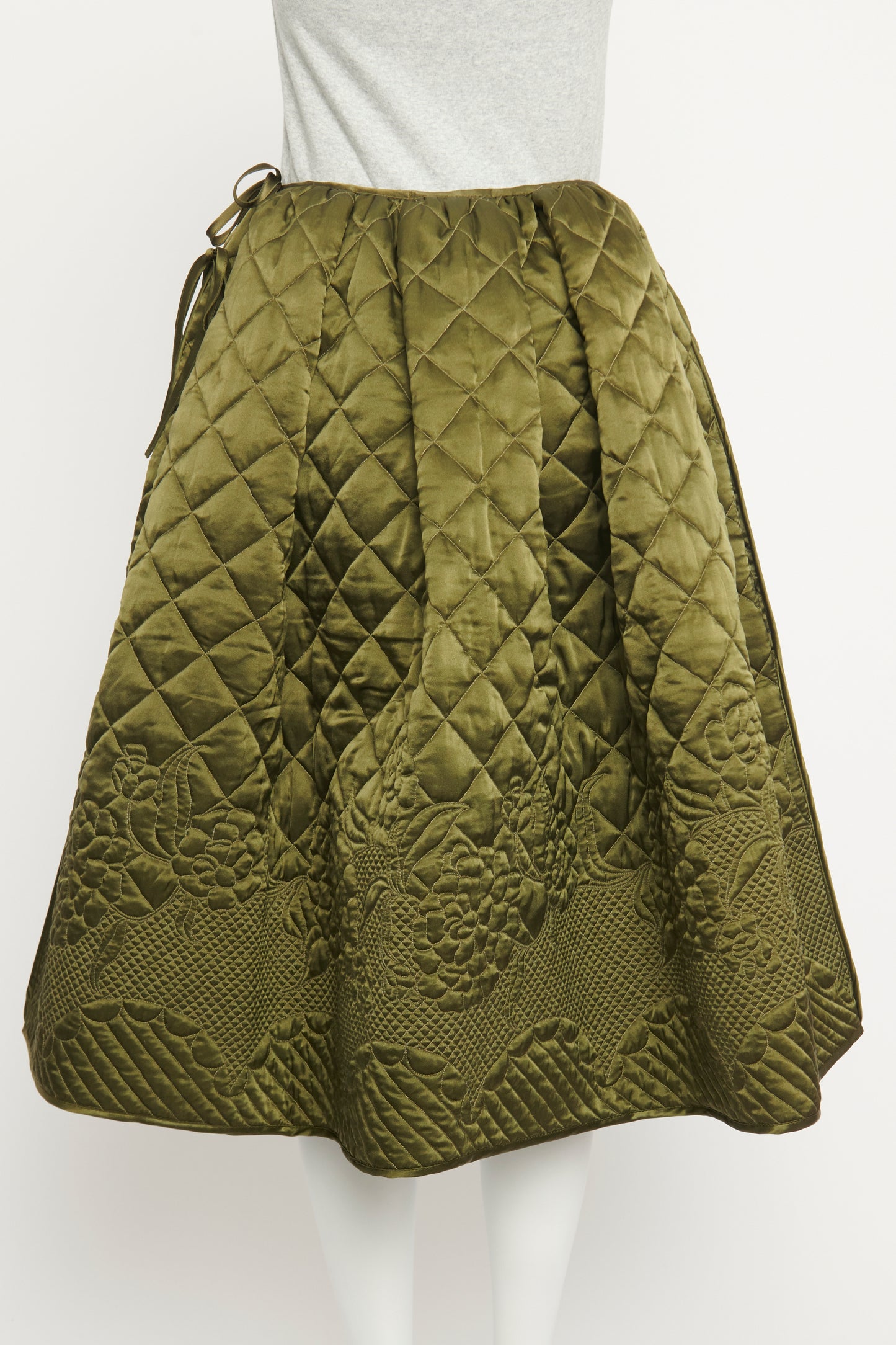 2018 Khaki Quilted Silk Preowned Skirt