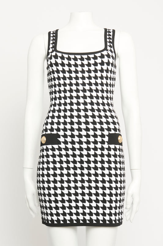 Monochrome Stretch-Knit Preowned Button Embellished Mini Dress