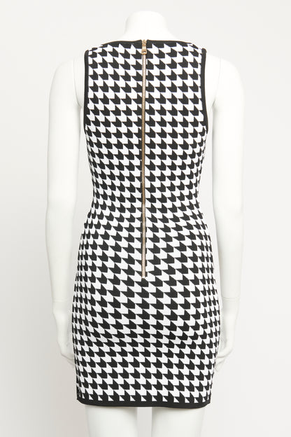 Monochrome Stretch-Knit Preowned Button Embellished Mini Dress