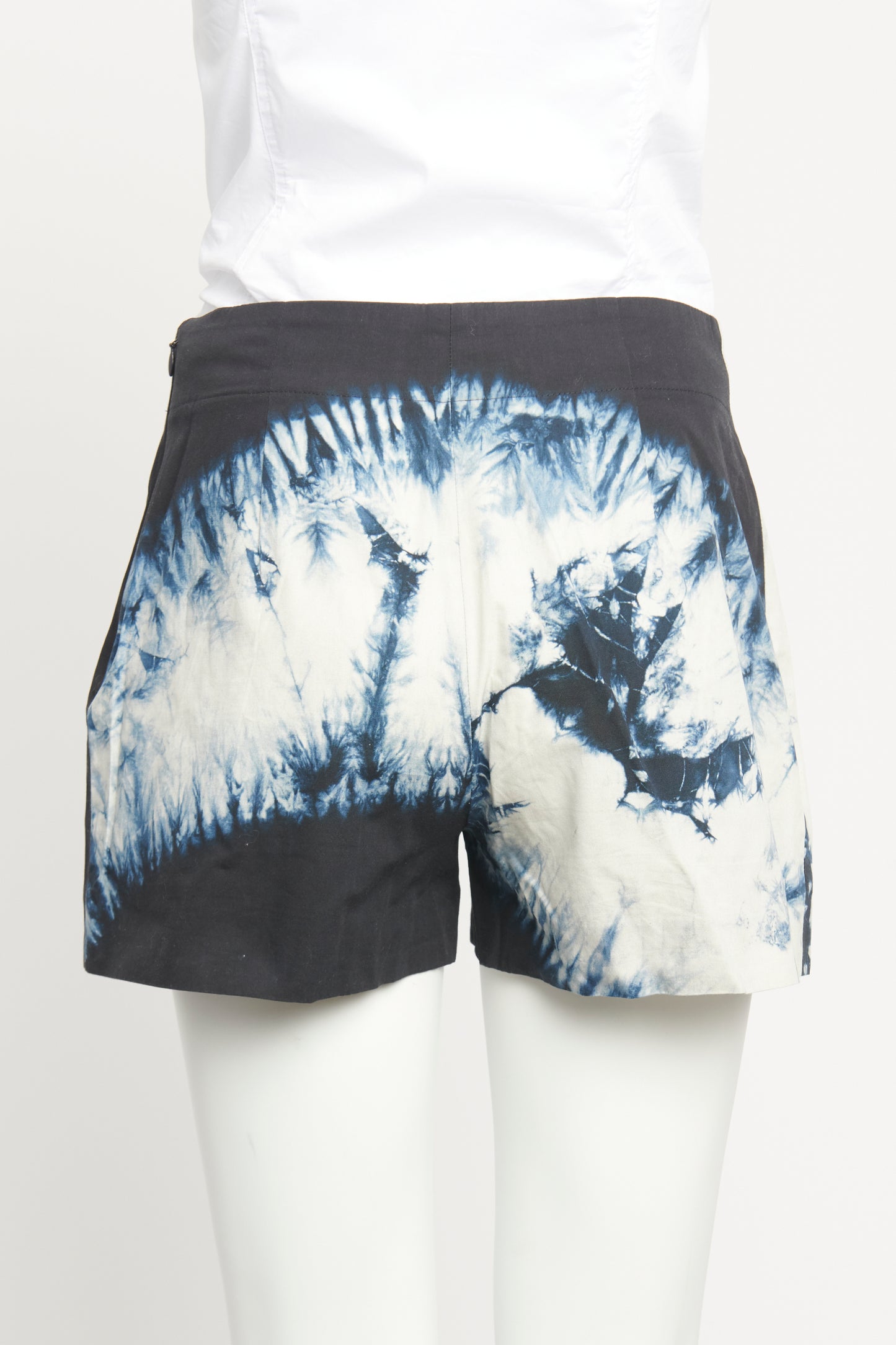 2020 Navy Cotton Tie Dye Preowned Shorts