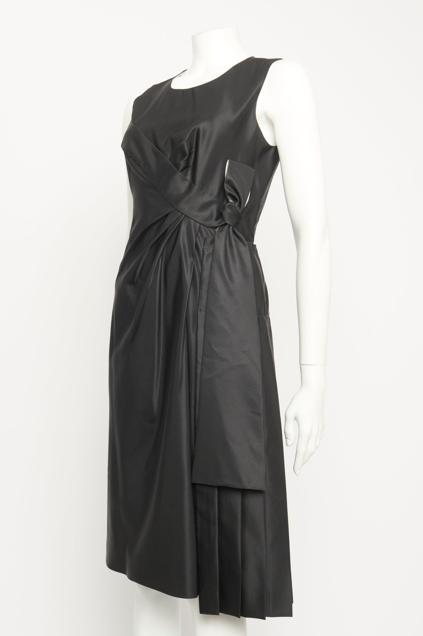 Silk Taffeta Pleat and Bow Preowned Dress