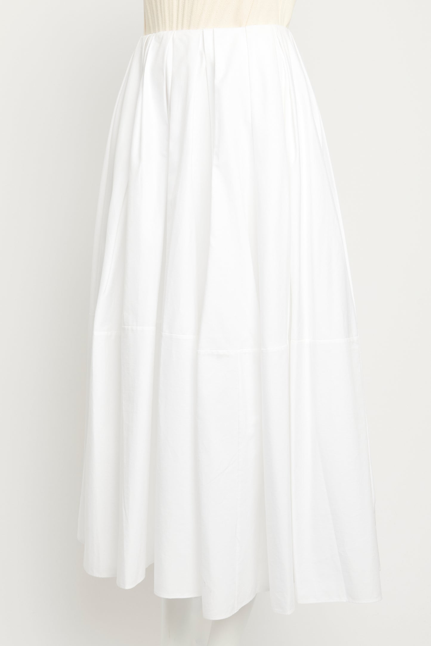 Porcelain Pleated Midi Preowned Skirt