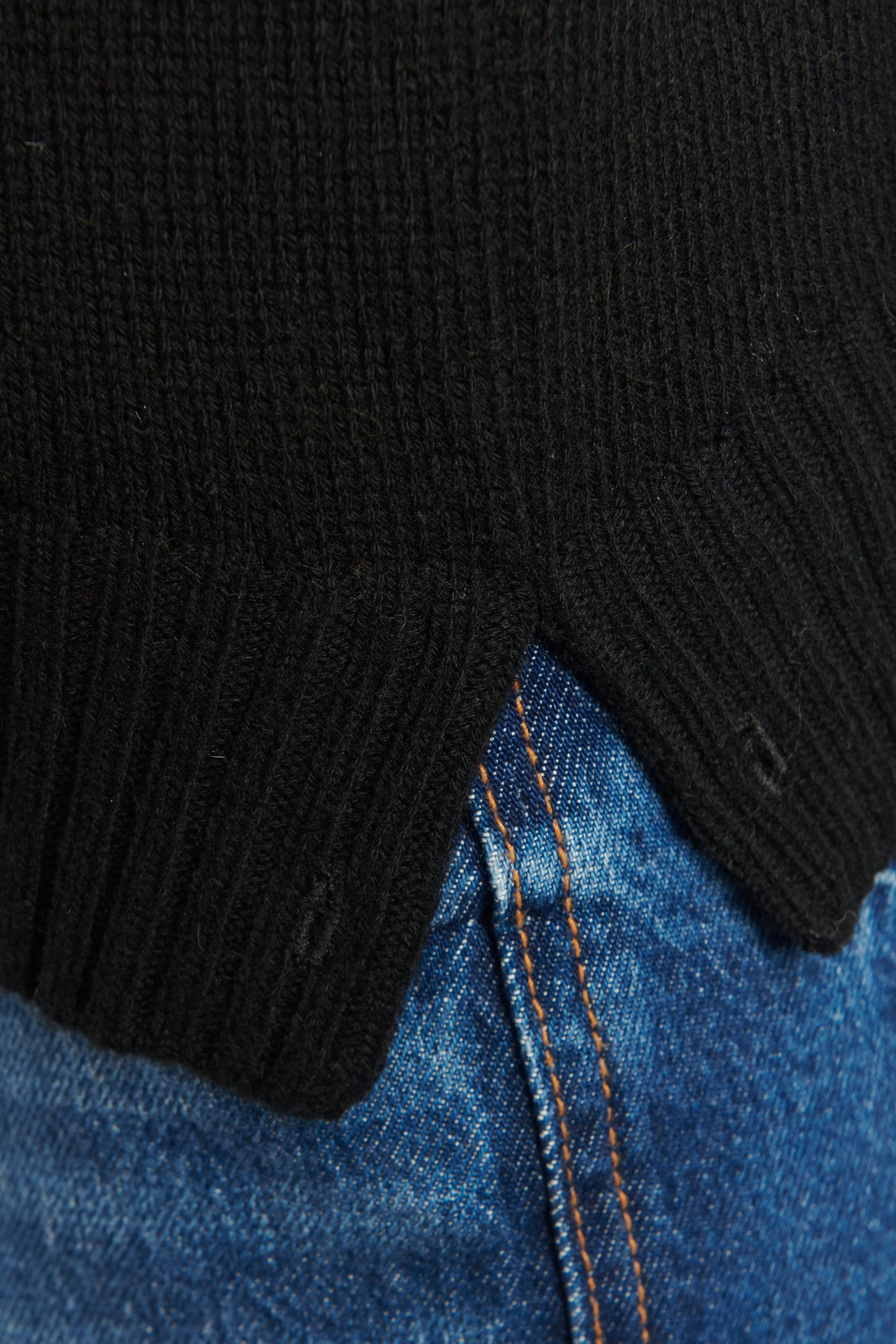 Black Cashmere Fine Knit Preowned Jumper