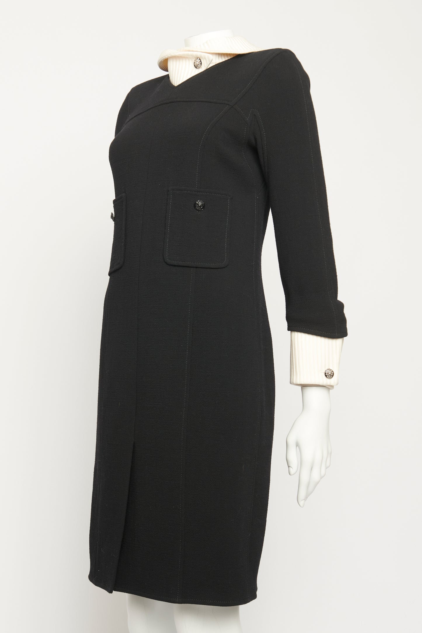 2009 Runway Black Wool Preowned Dress