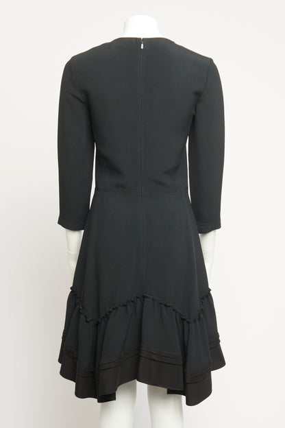 Black Ruffle Hem Preowned Shift Dress