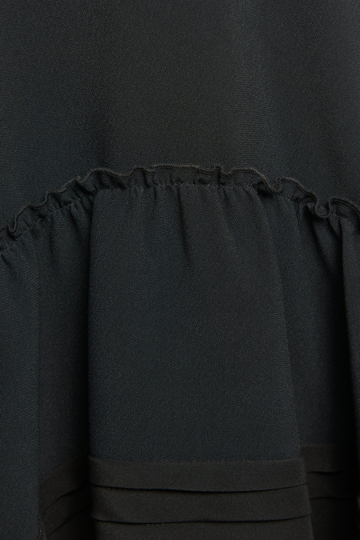 Black Ruffle Hem Preowned Shift Dress