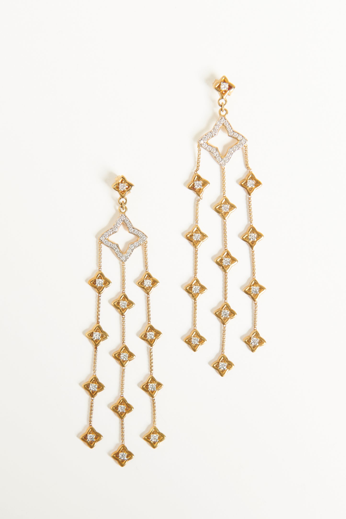18K Yellow Gold Preowned Quatrefoil Chain earrings