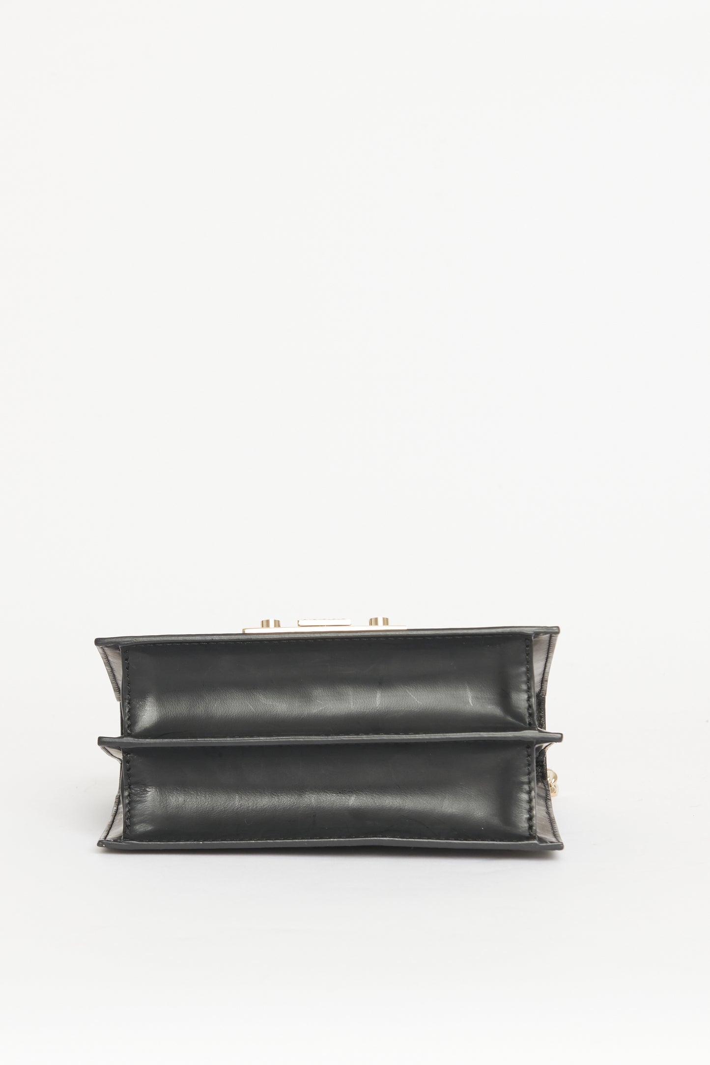 Black Leather Preowned Diamond Shoulder Bag