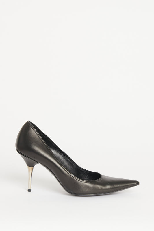 Black Leather Preowned Pointed Toe Pumps