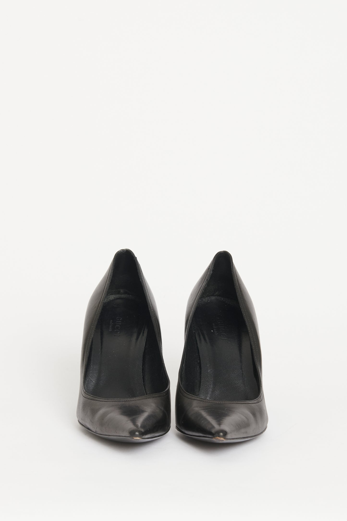 Black Leather Preowned Pointed Toe Pumps