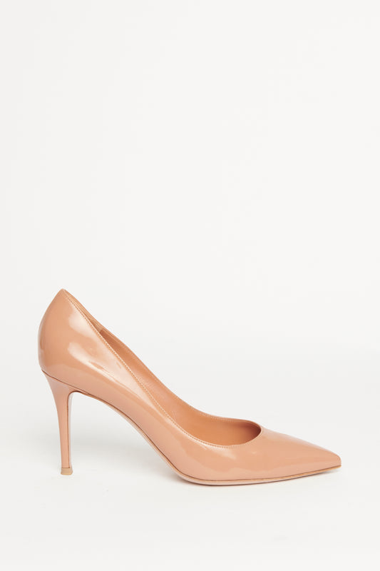 Patent Pointed Preowned Heeled Pumps