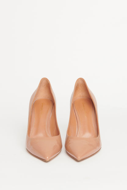 Patent Pointed Preowned Heeled Pumps