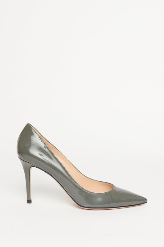 Grey Pointed Preowned Heeled Pumps