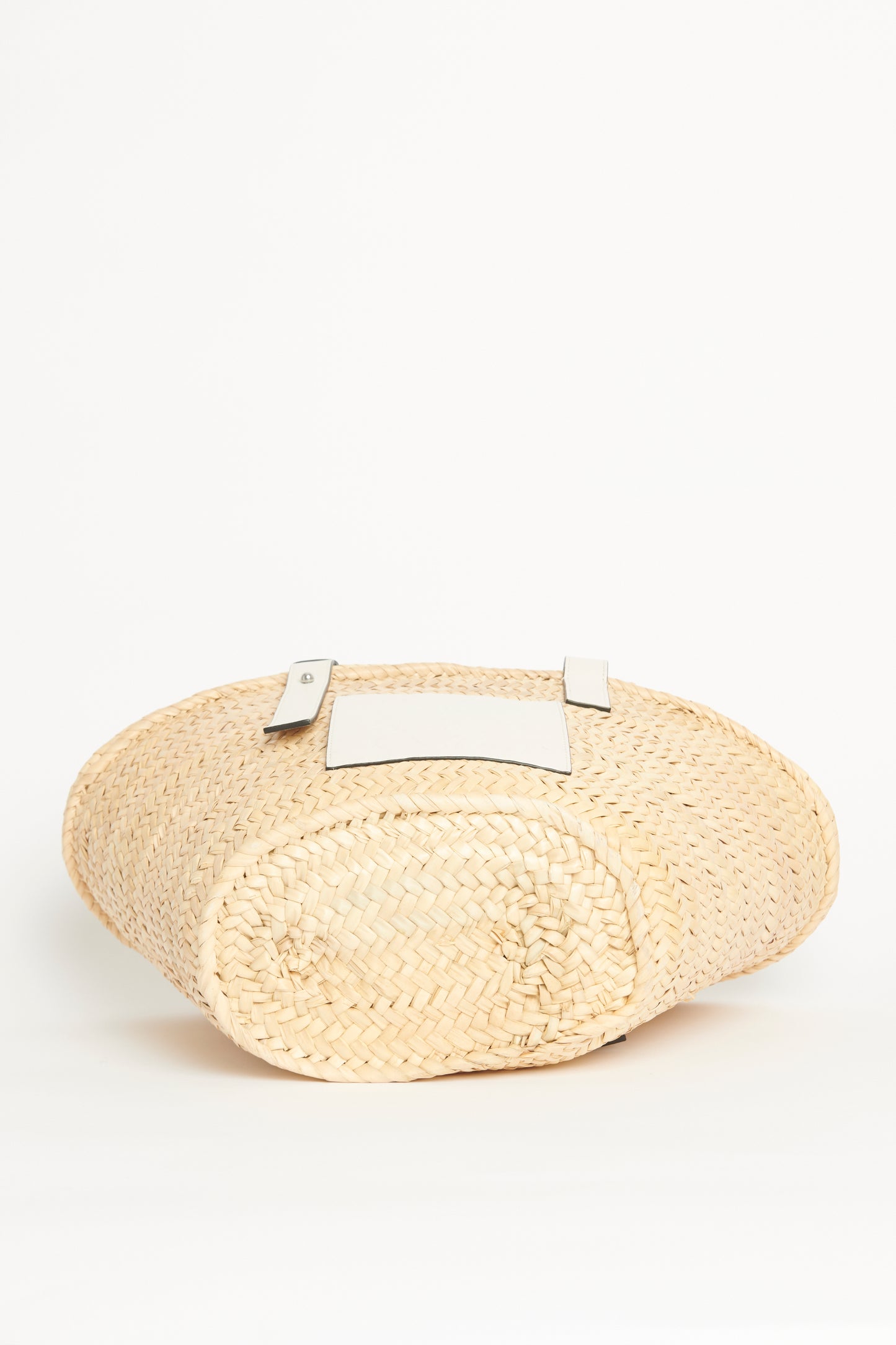 White Medium Raffia Basket Preowned Bag