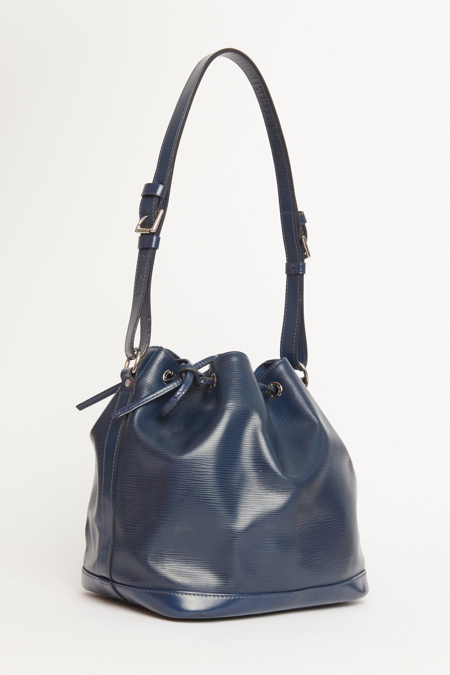 Noe Neo Blue Epi Leather Preowned Bag