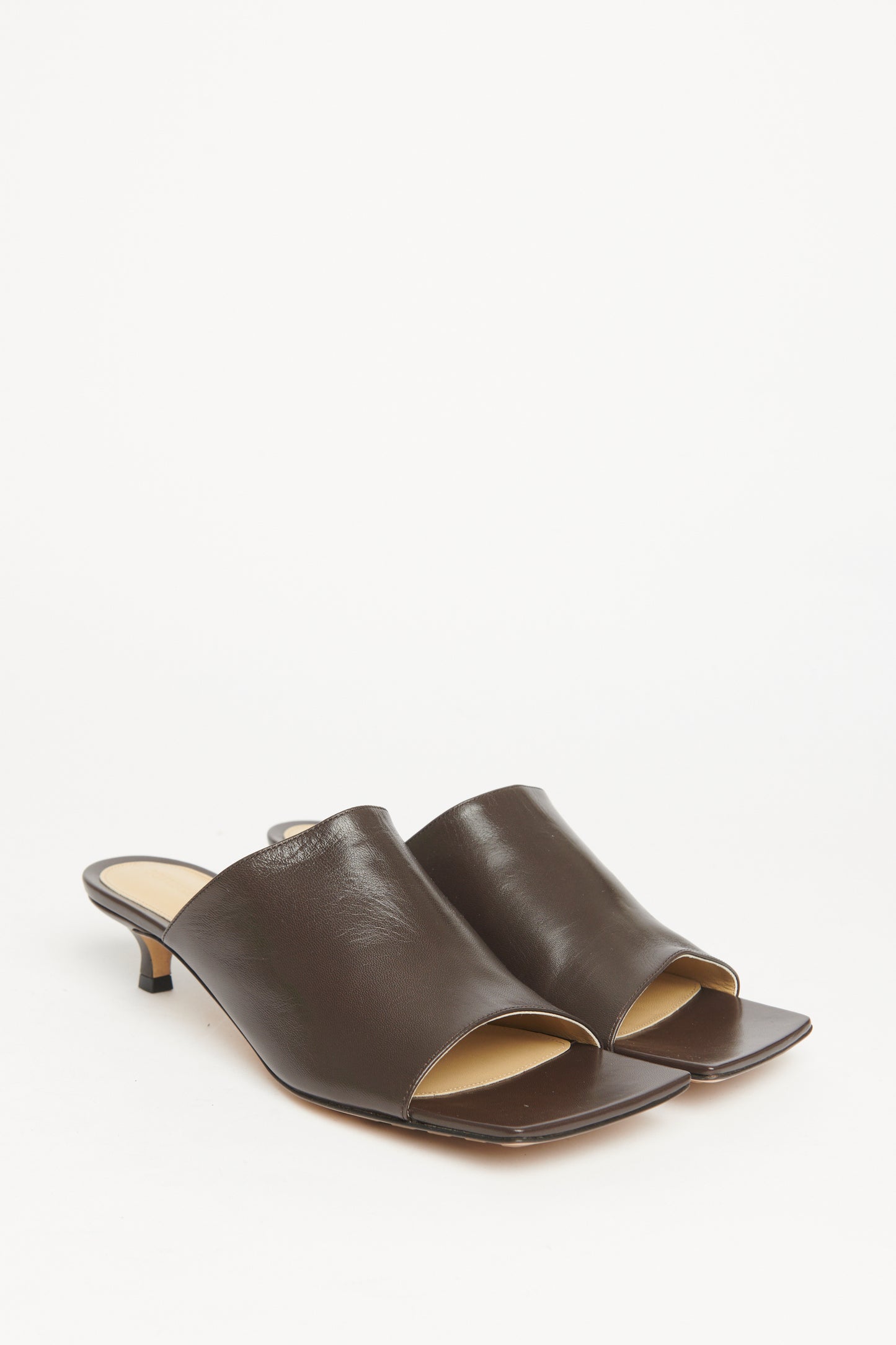 Fondant Stretch Mule Preowned Sandal