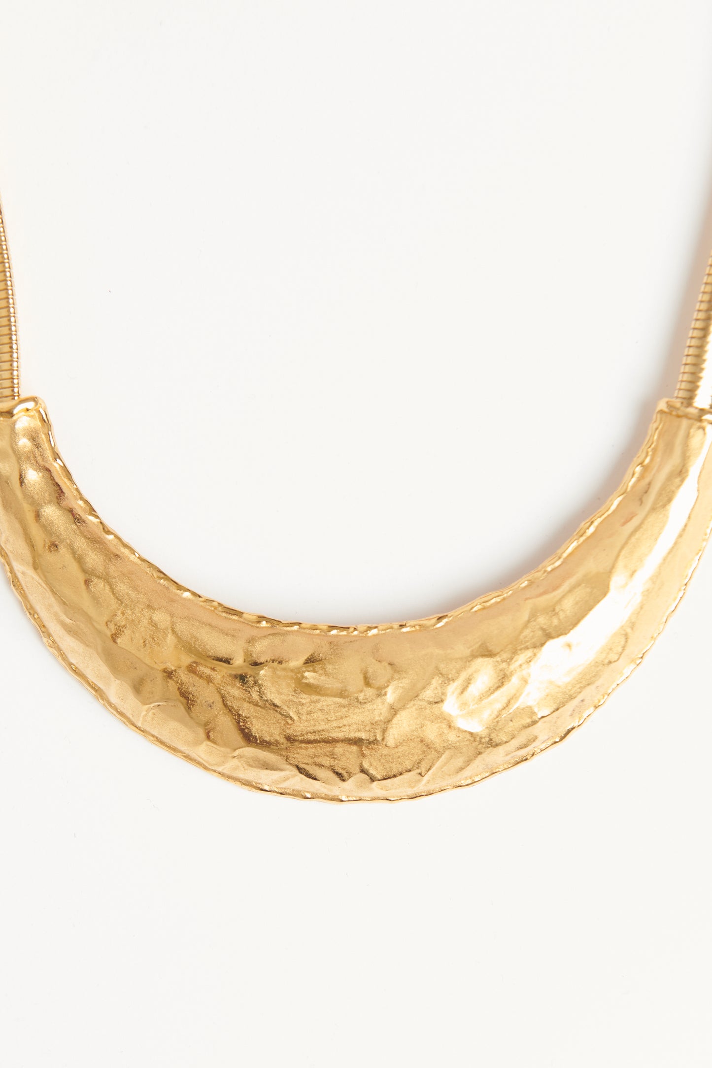 1980s Modernist Gold Torque Preowned Collar