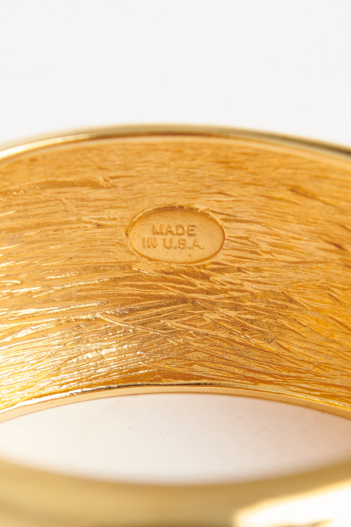 Large Polished Gold Look Preowned Hinged Bangle