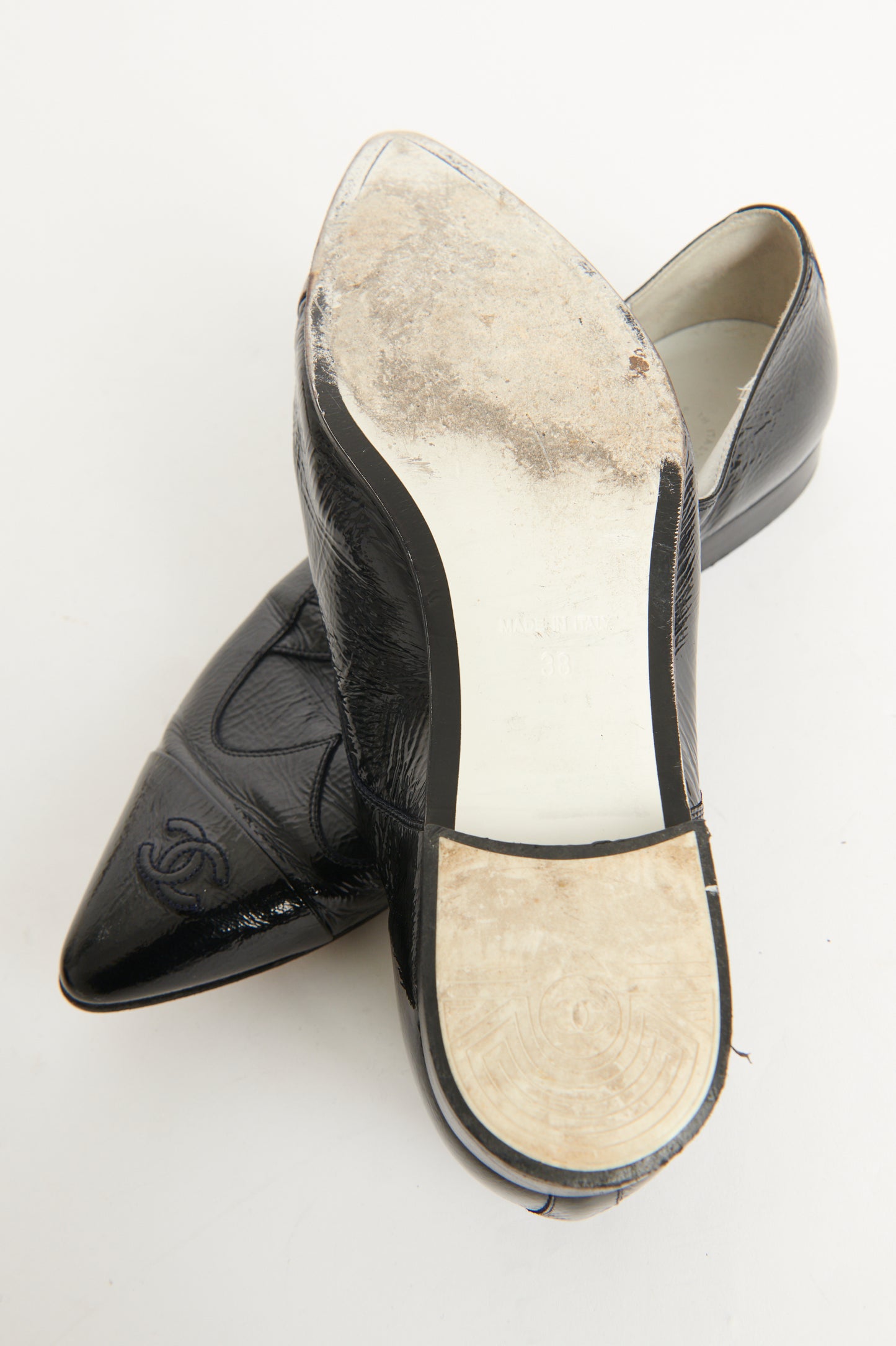 Patent Leather Pointed Toe CC Derby Preowned Flats