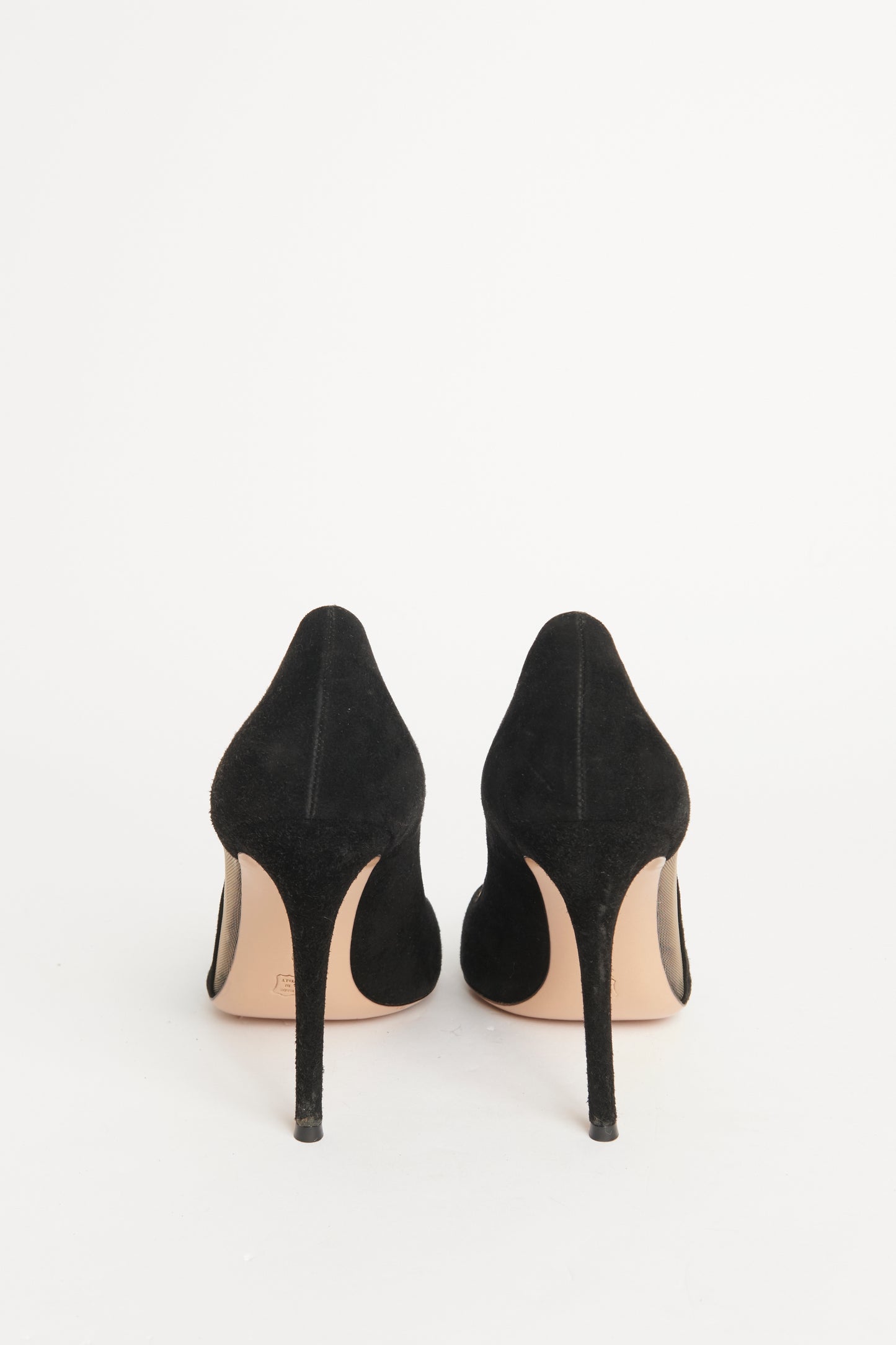 Suede Cut Out Pointed Toe Preowned Pumps