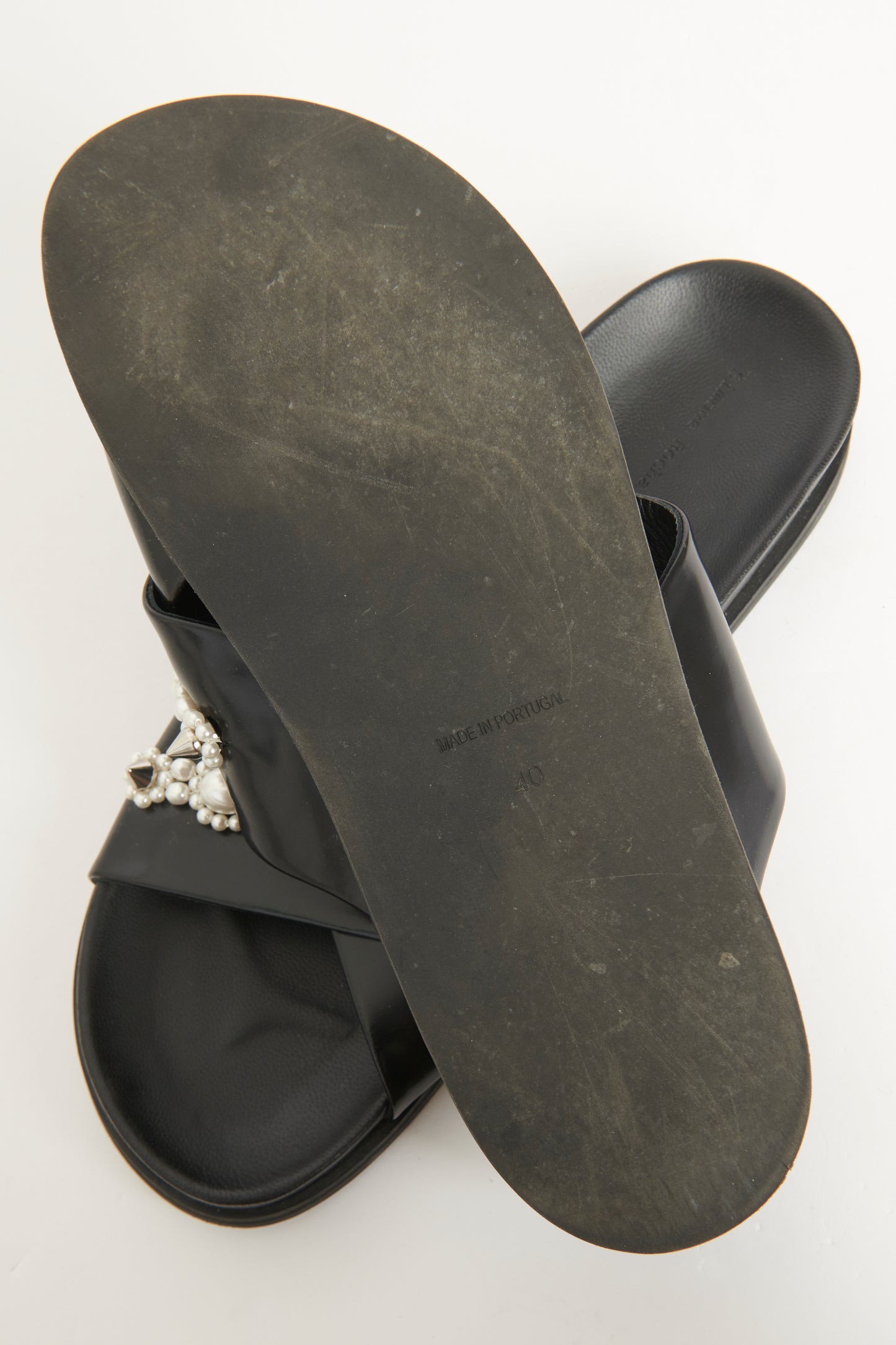 Black Leather Pearl Embellished Preowned Slides