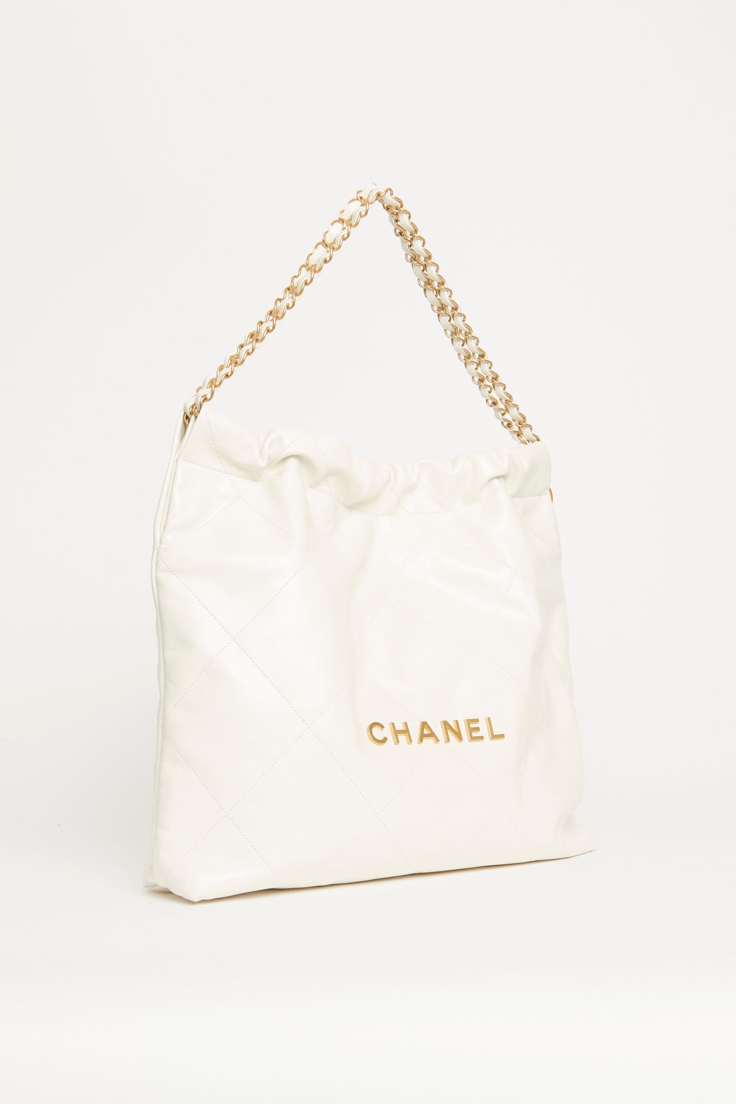 White Chanel 22 Preowned Leather Tote