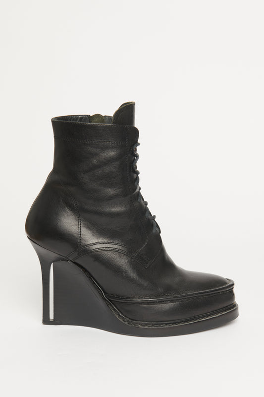 Black Leather Preowned Wedges Boots