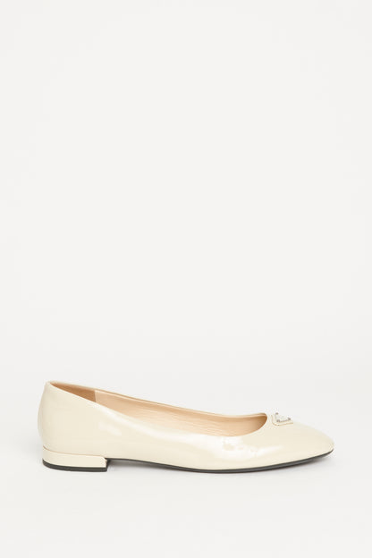 Cream Patent Leather Preowned Ballet Flats