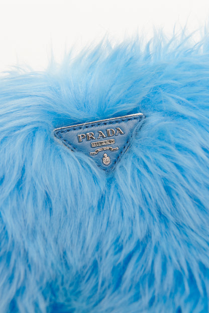 Sky Blue Faux Fur Preowned Wristlet Clutch