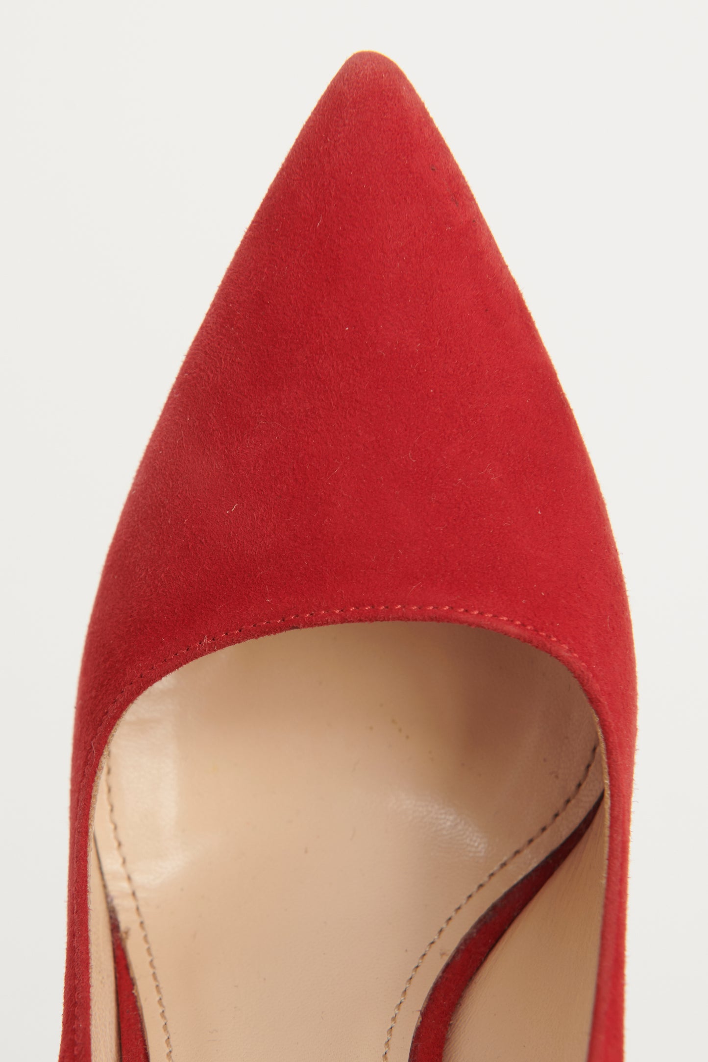 Red Suede Pointed Toe Preowned Pumps