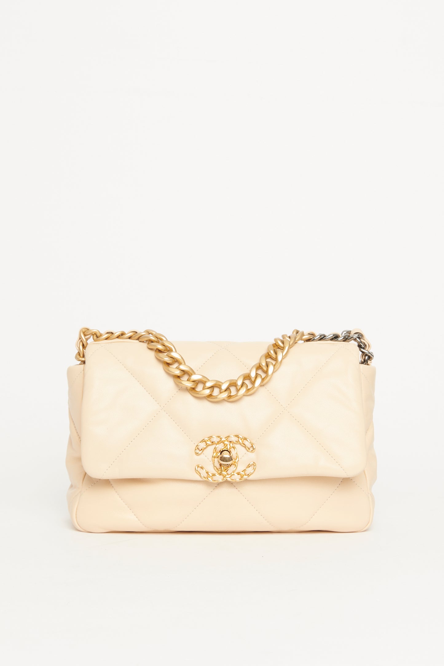 2019 Cream Lambskin Leather 19 Preowned Flap Bag