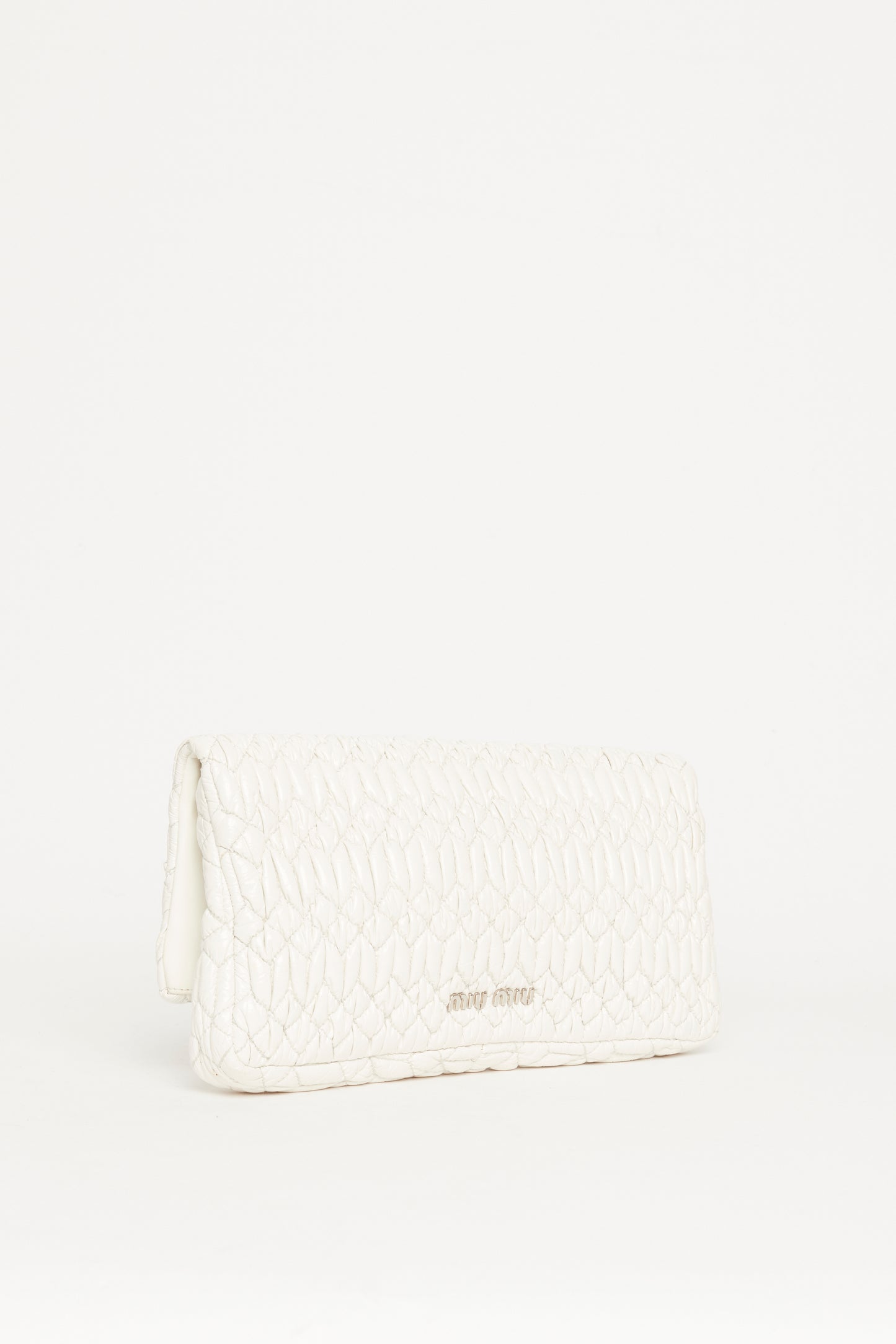 Off White Matelasse Leather Flap Preowned Clutch